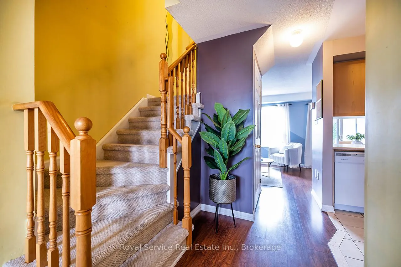 Photo 14 of 169 Scottsdale Drive, Clarington, Bowmanville — HOMEH