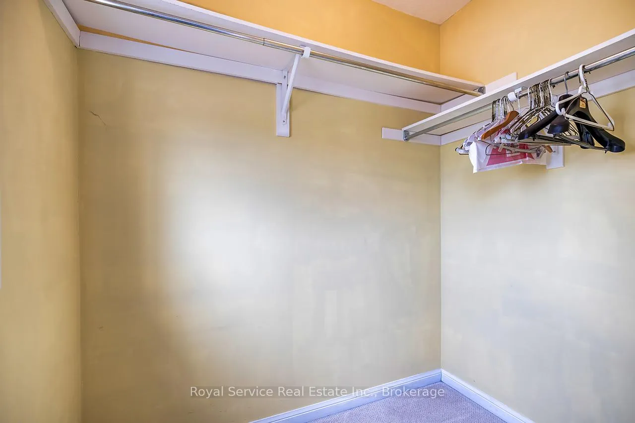 Photo 18 of 169 Scottsdale Drive, Clarington, Bowmanville — HOMEH