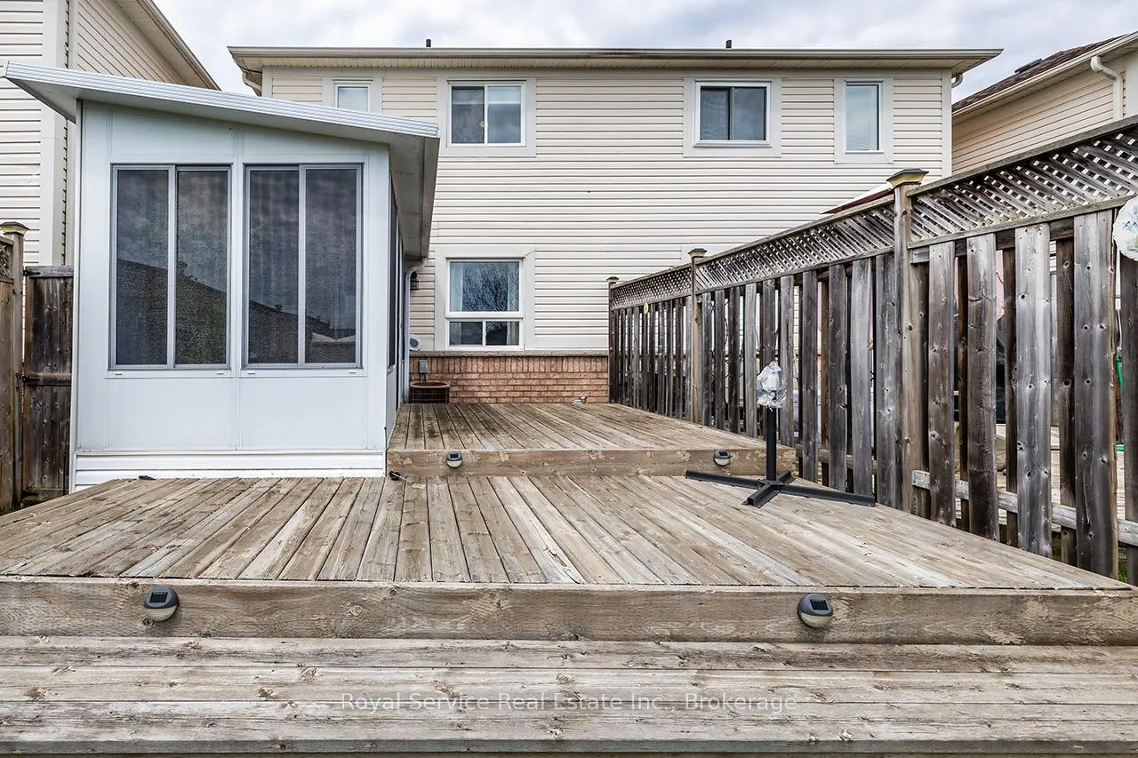 Photo 33 of 169 Scottsdale Drive, Clarington, Bowmanville — HOMEH