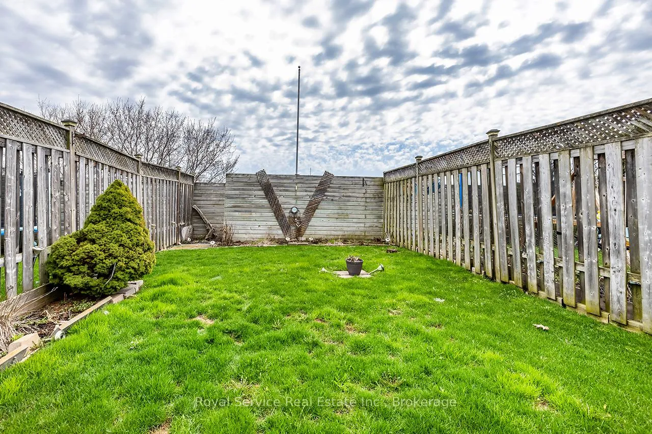 Photo 34 of 169 Scottsdale Drive, Clarington, Bowmanville — HOMEH