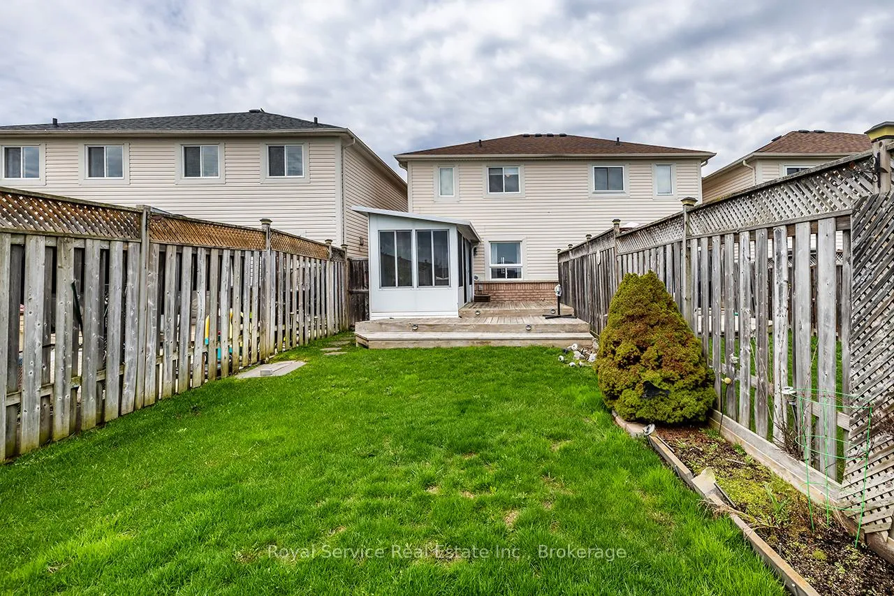 Photo 35 of 169 Scottsdale Drive, Clarington, Bowmanville — HOMEH