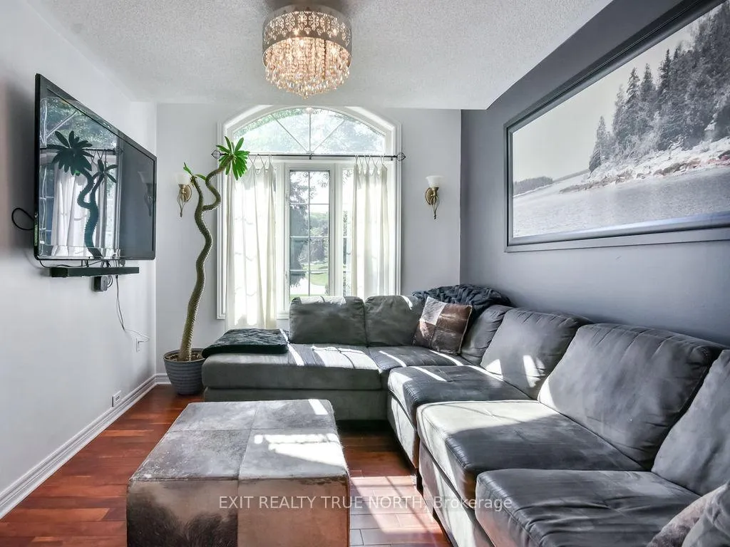 Photo 17 of 28 Nicholson Crescent, Springwater, Snow Valley — HOMEH