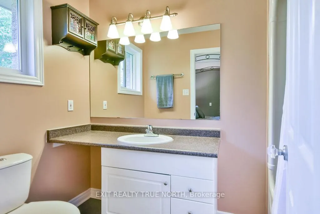 Photo 20 of 28 Nicholson Crescent, Springwater, Snow Valley — HOMEH