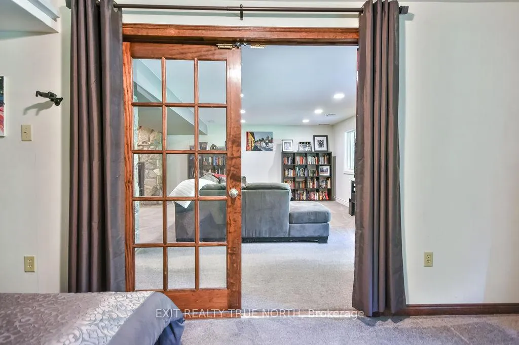 Photo 33 of 28 Nicholson Crescent, Springwater, Snow Valley — HOMEH