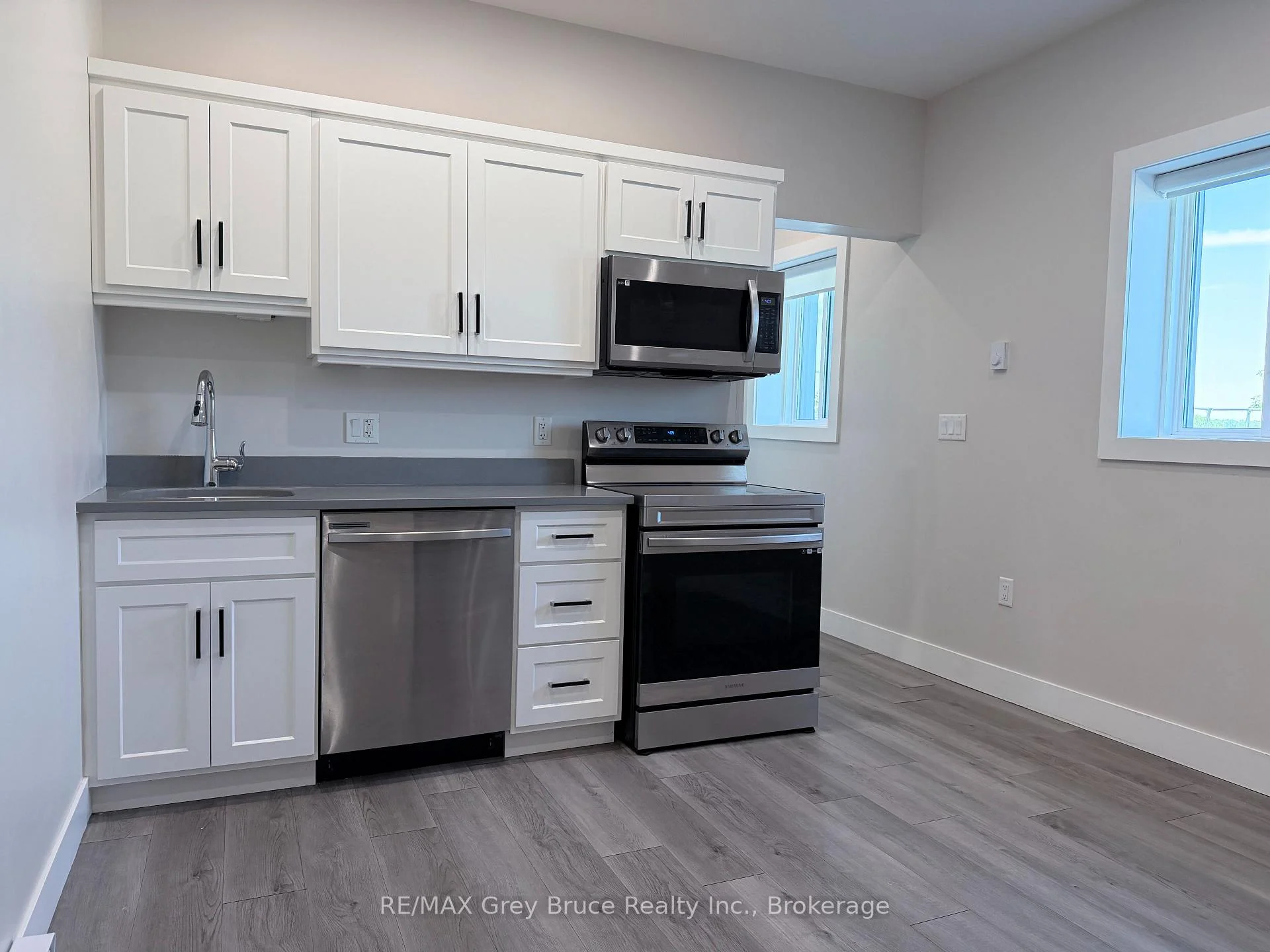 Photo 10 of Unit Unit 12, 39 1st Avenue S, Arran-Elderslie — HOMEH