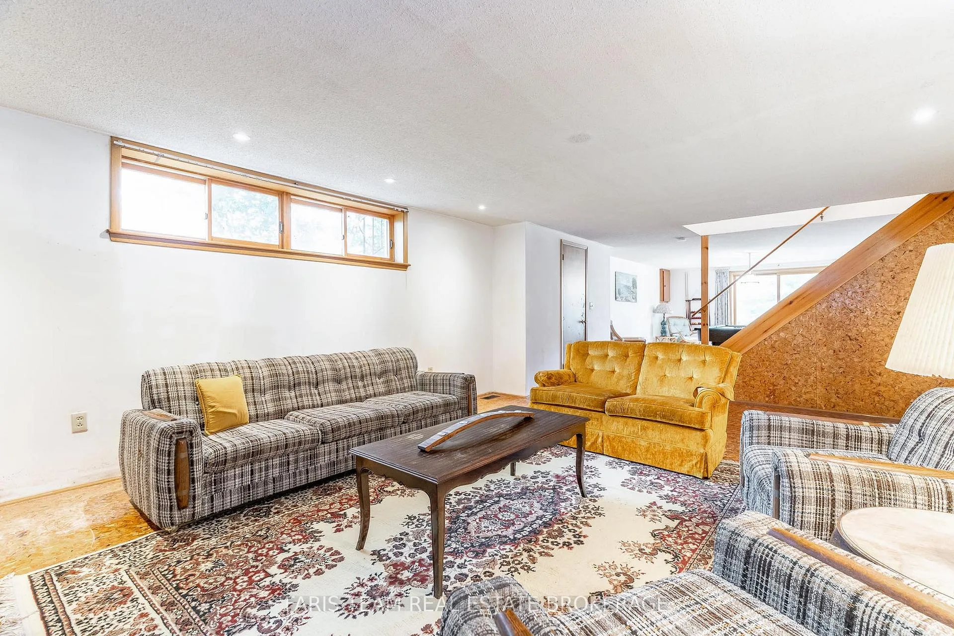 Photo 31 of 29 Lorrie Crescent, Tiny, Rural Tiny — HOMEH