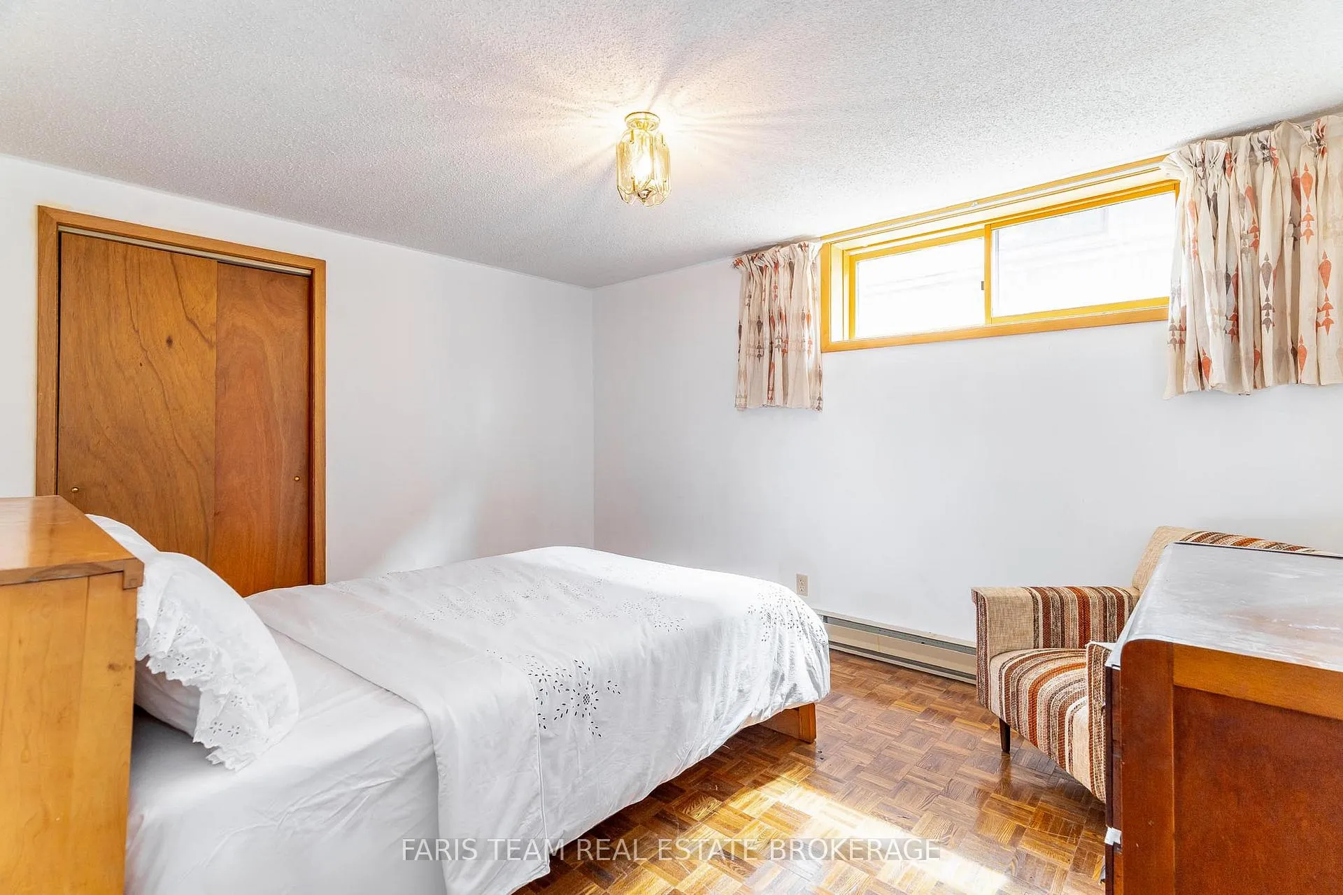 Photo 32 of 29 Lorrie Crescent, Tiny, Rural Tiny — HOMEH
