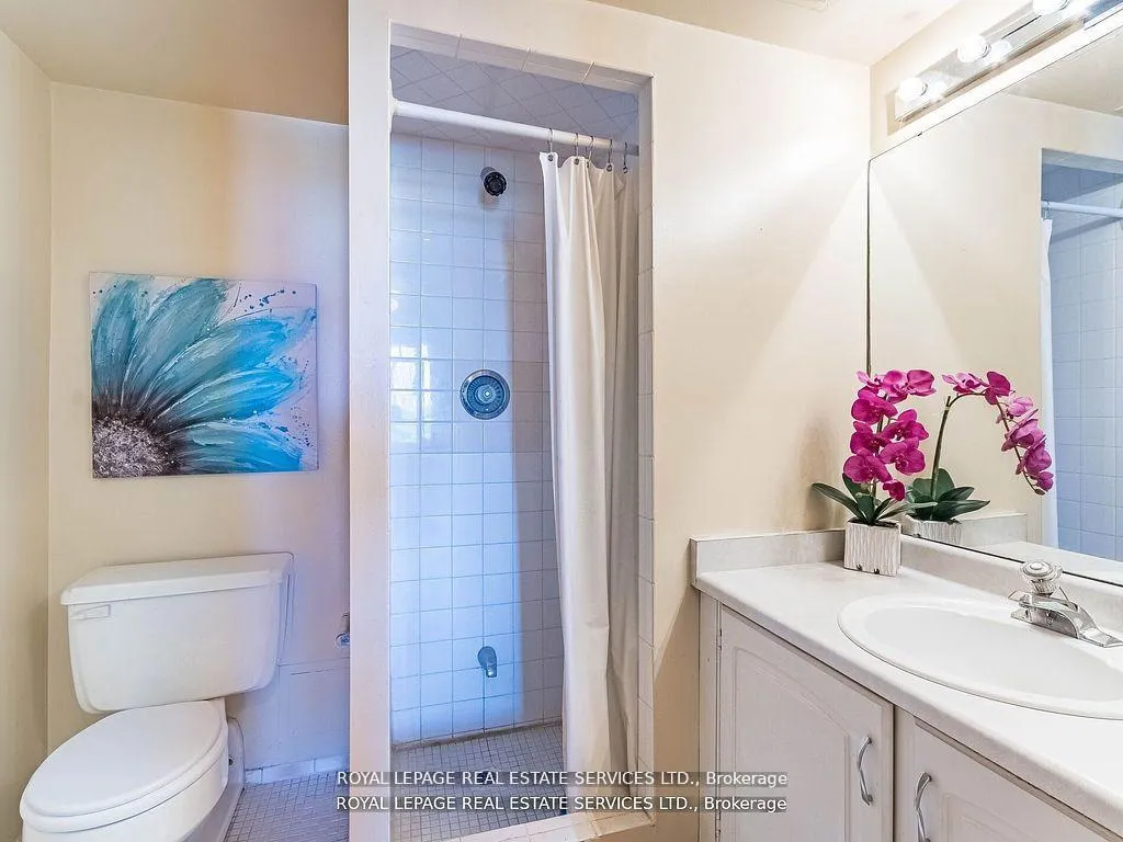 Photo 9 of Unit PH 8, 284 Mill Road, Etobicoke, Markland Wood — HOMEH