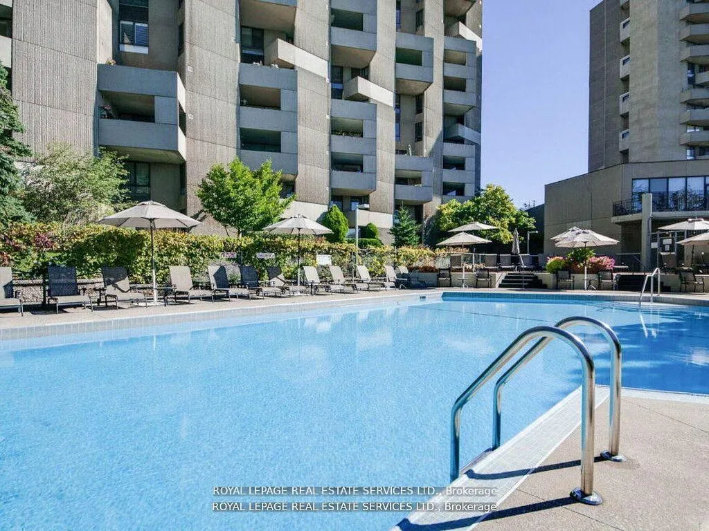 Photo 19 of Unit PH 8, 284 Mill Road, Etobicoke, Markland Wood — HOMEH