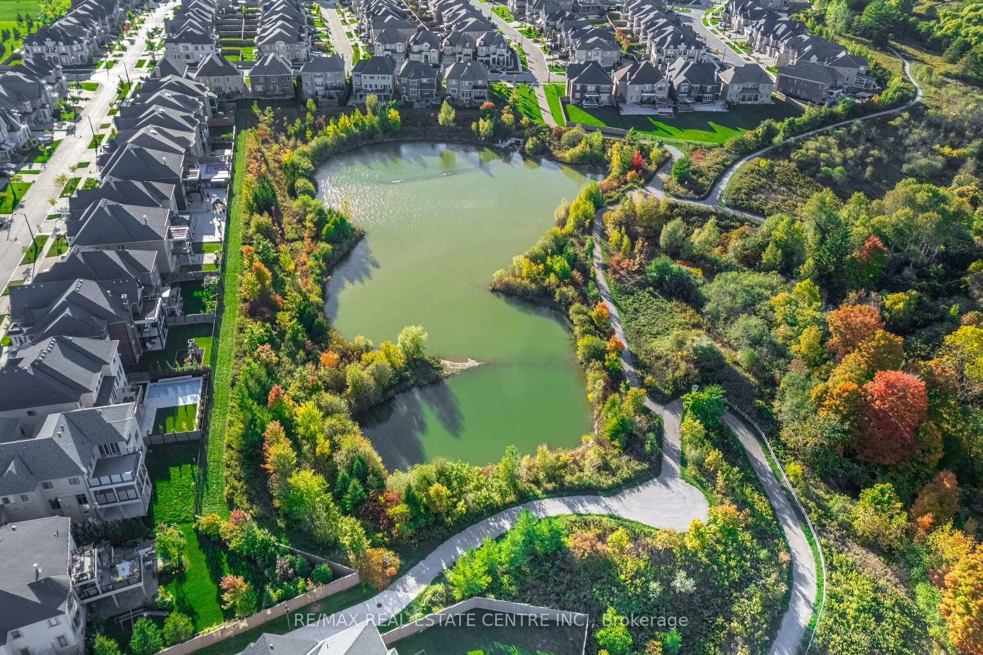 Photo 49 of 67 Rolling Green Court, Vaughan, Kleinburg — HOMEH