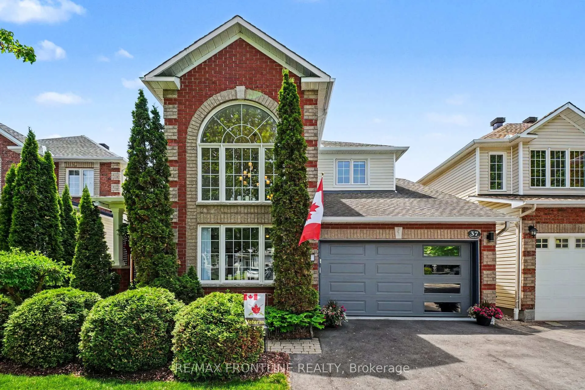 Photo 1 of 37 Calderwood Way, Ottawa, Barrhaven - Stonebridge — HOMEH