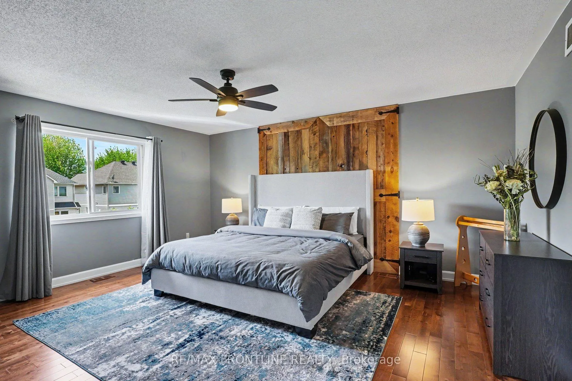 Photo 23 of 37 Calderwood Way, Ottawa, Barrhaven - Stonebridge — HOMEH