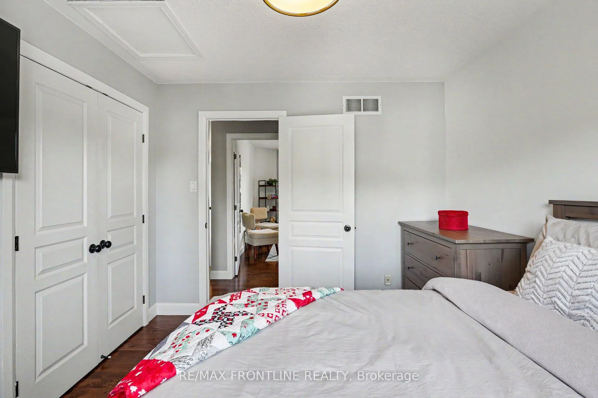 Photo 29 of 37 Calderwood Way, Ottawa, Barrhaven - Stonebridge — HOMEH