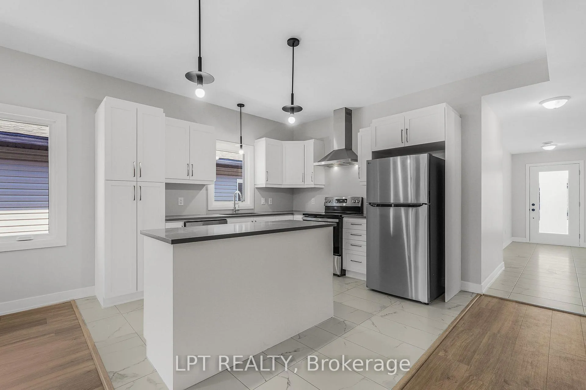 Photo 7 of Unit Unit A, 978 Katia Street, The Nation, Limoges — HOMEH