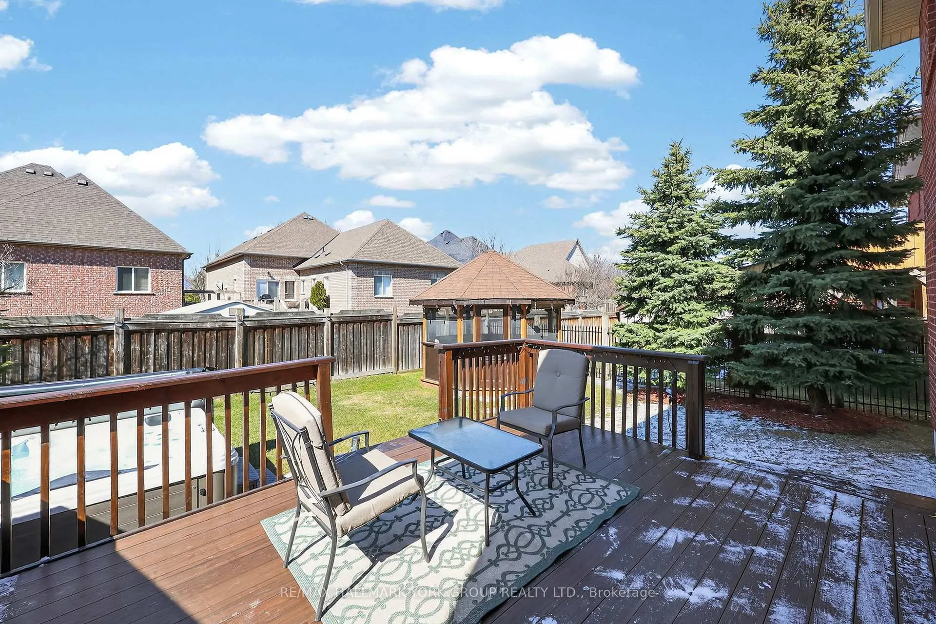 Photo 40 of 54 Bambi Crescent, Georgina, Keswick South — HOMEH