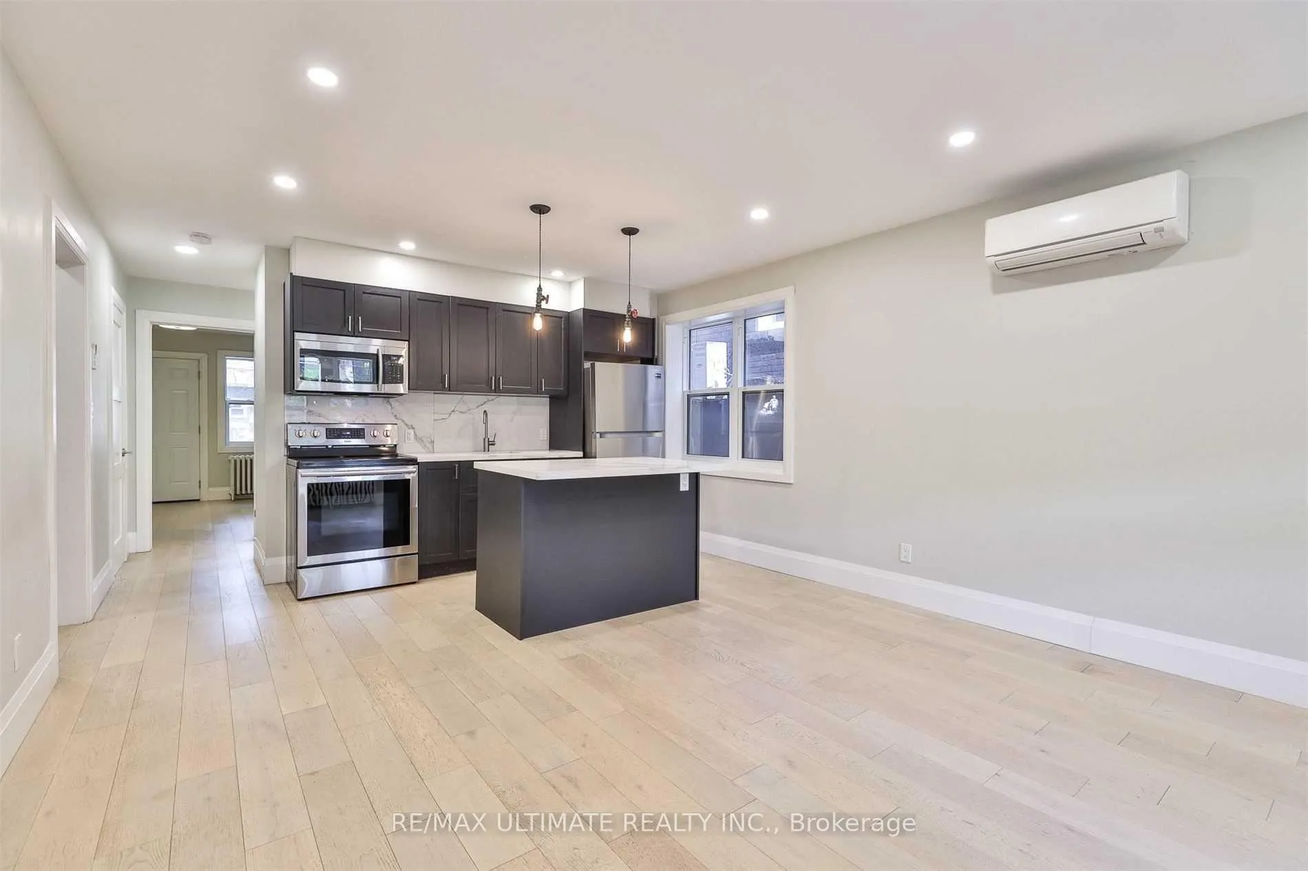 Photo 4 of Unit Main, 8 Grafton Avenue, Toronto, Roncesvalles — HOMEH