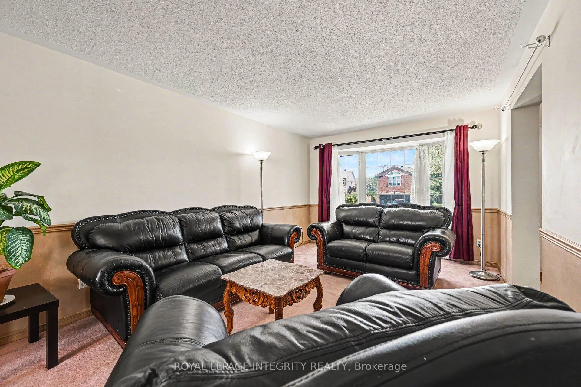 Photo 8 of 168 Springwater Drive S, Ottawa, Kanata - Bridlewood — HOMEH