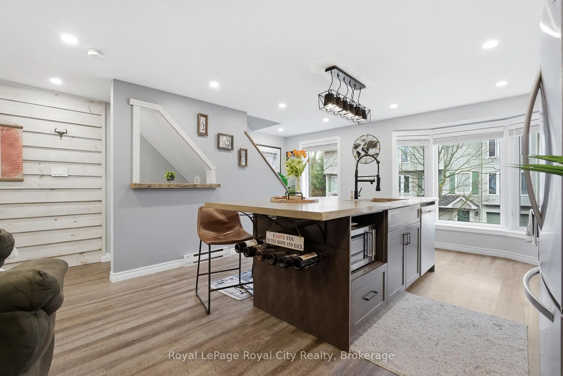 Photo 8 of Unit 13, 320 Alma Street, Guelph/Eramosa, Rockwood — HOMEH