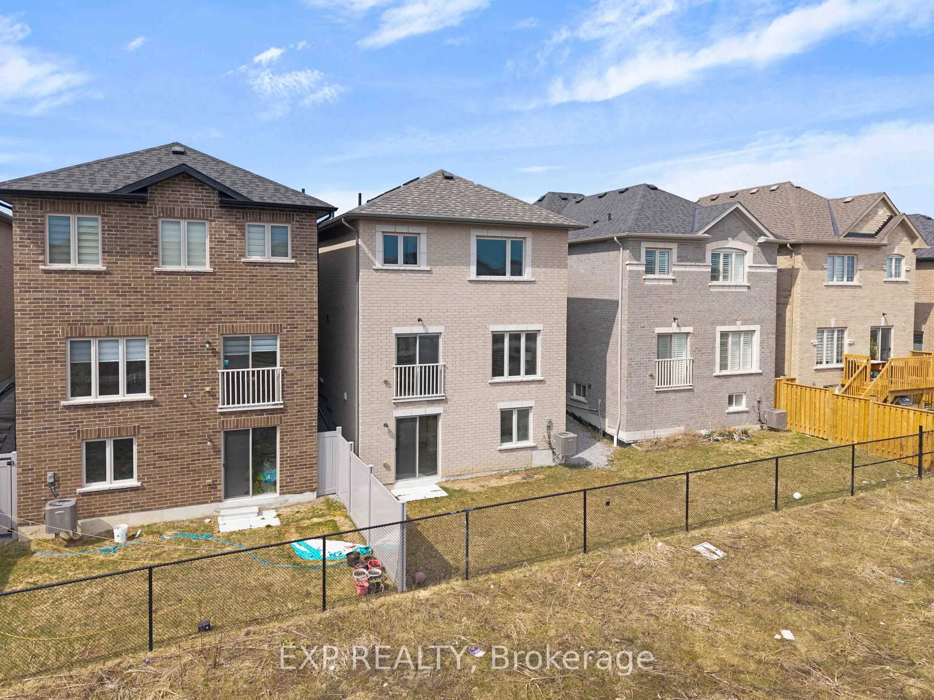 Photo 33 of 1117 Cameo Street, Pickering, Rural Pickering — HOMEH