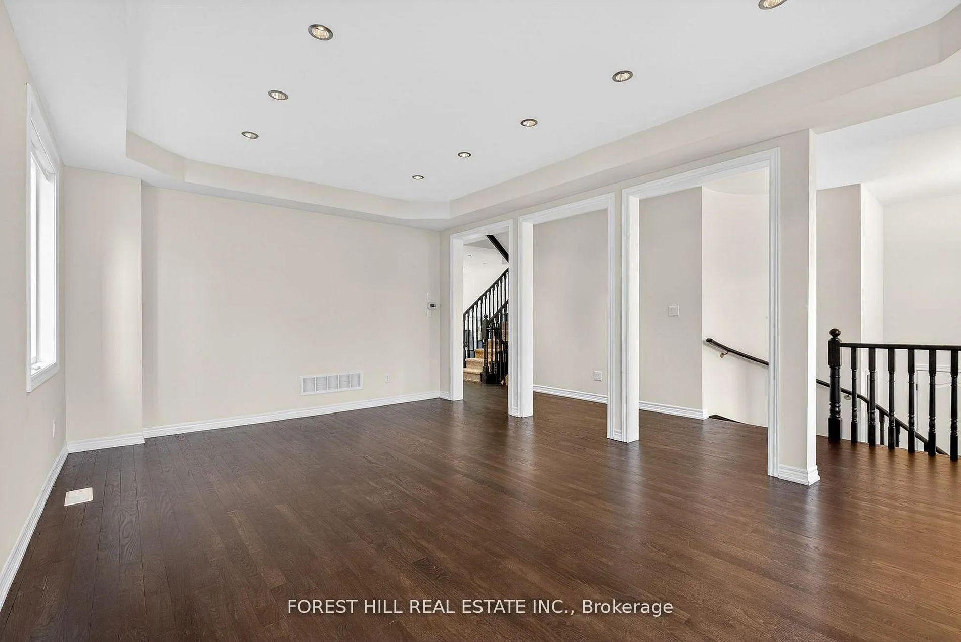Photo 9 of 107 Rumsey Road, Vaughan, Patterson — HOMEH