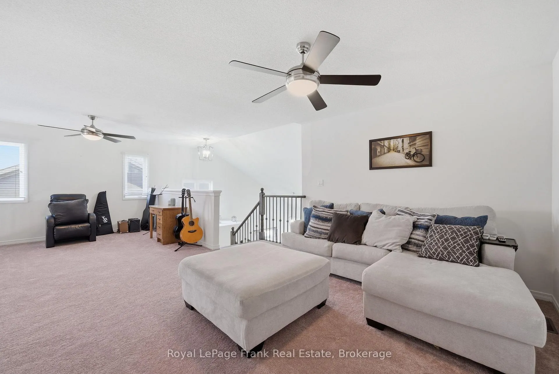 Photo 13 of 56 Deacon Crescent, Kawartha Lakes, Lindsay — HOMEH
