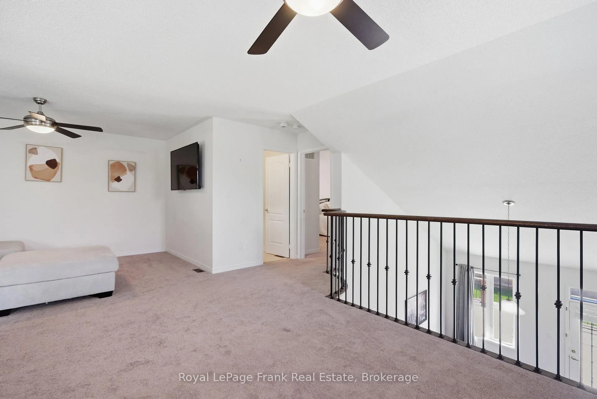Photo 26 of 56 Deacon Crescent, Kawartha Lakes, Lindsay — HOMEH