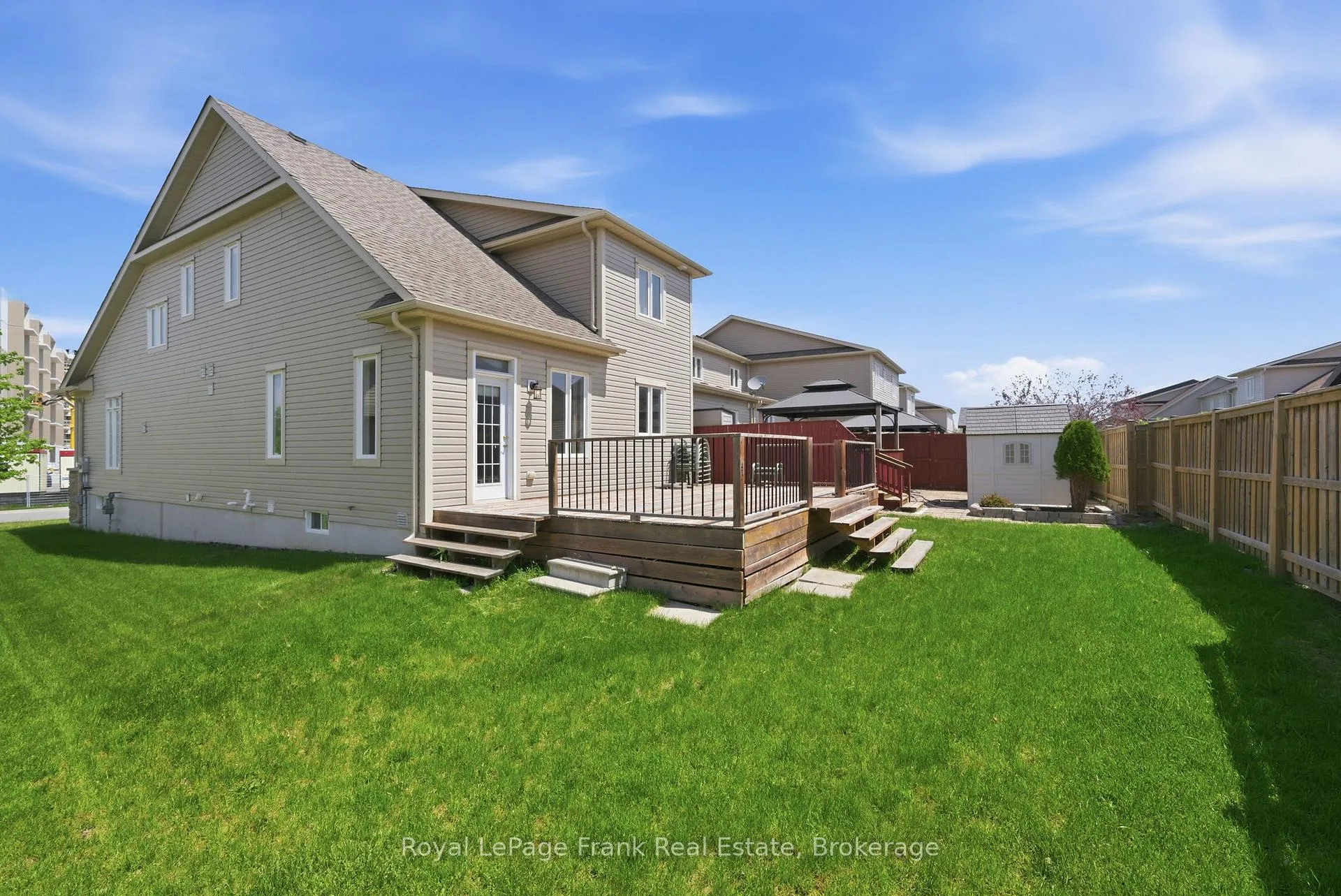 Photo 38 of 56 Deacon Crescent, Kawartha Lakes, Lindsay — HOMEH