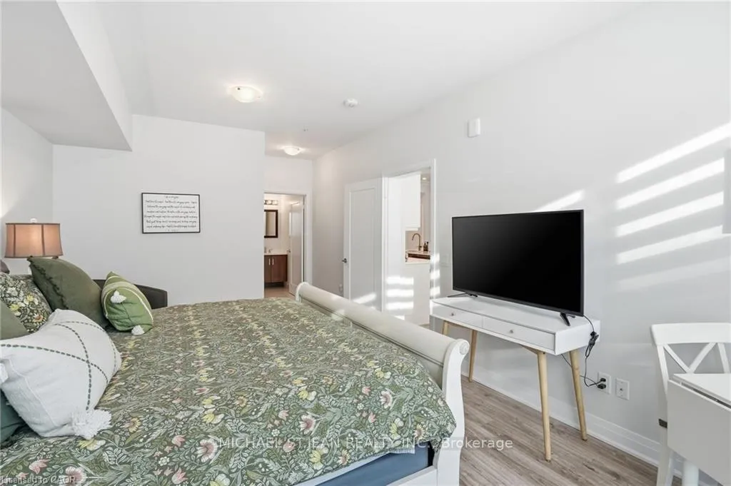 Photo 28 of Unit 346, 16 Concord Place, Grimsby, Grimsby Beach — HOMEH