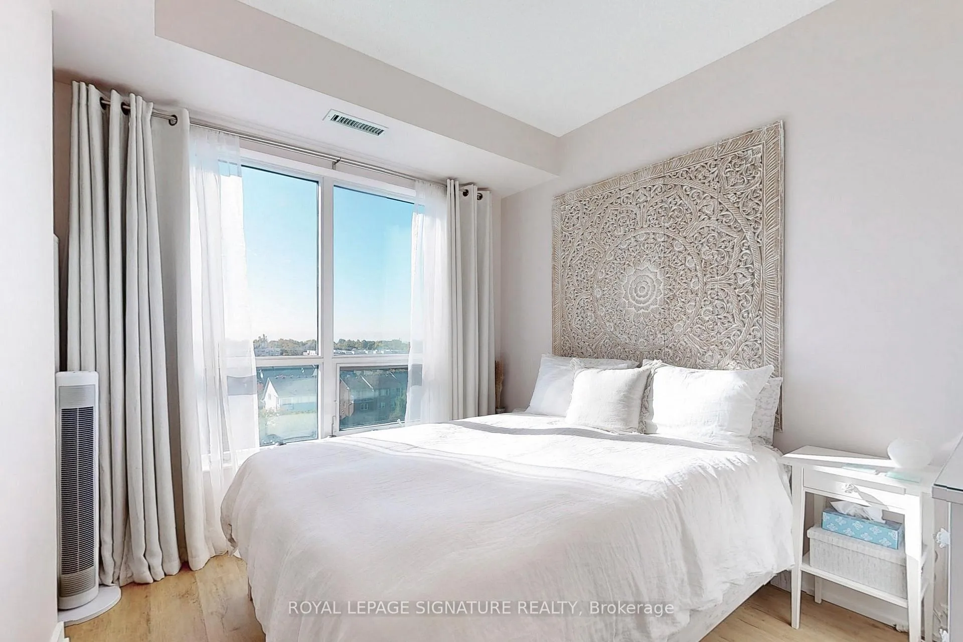 Photo 12 of Unit 821, 8 Trent Avenue, Toronto, East End-Danforth — HOMEH