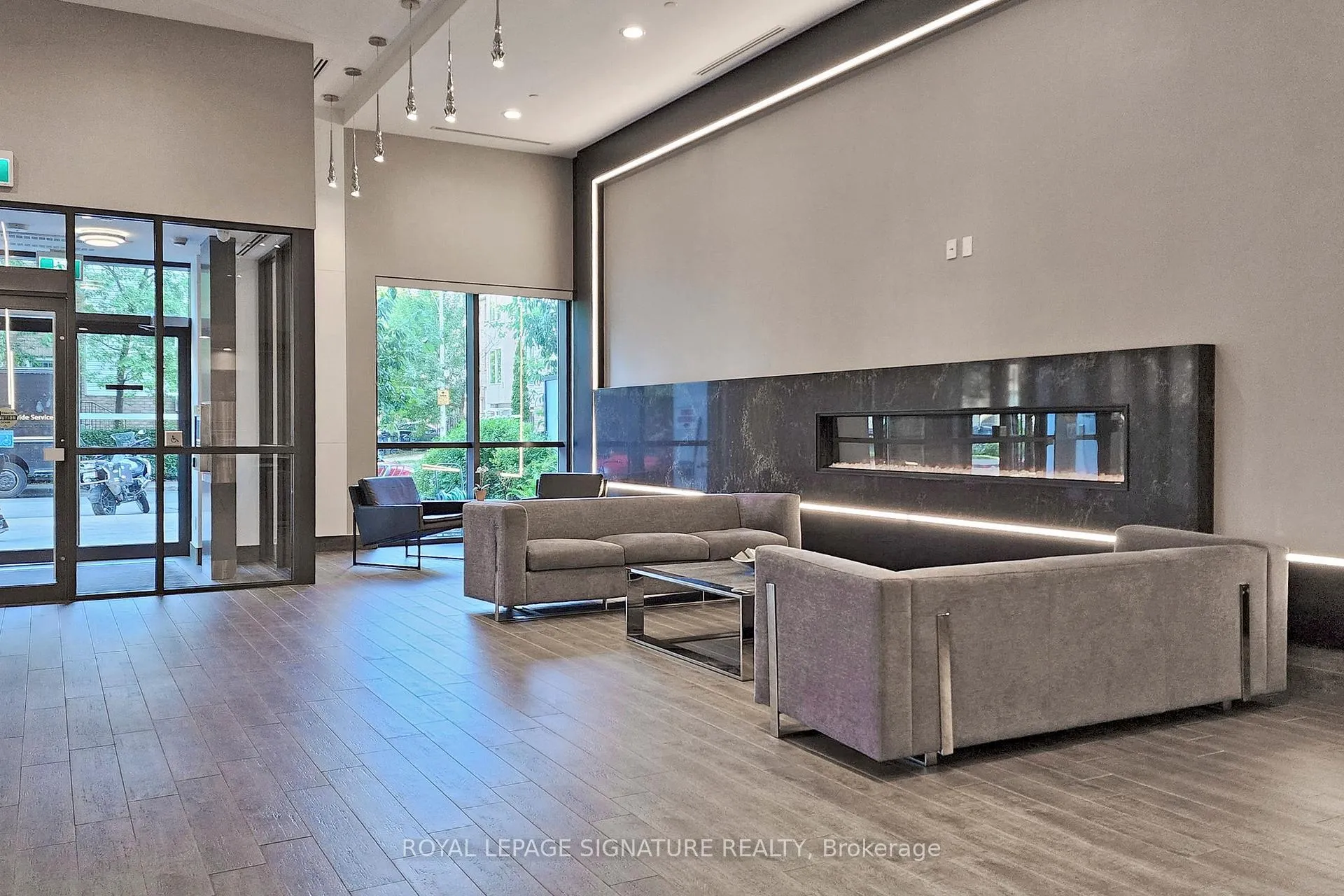 Photo 25 of Unit 821, 8 Trent Avenue, Toronto, East End-Danforth — HOMEH