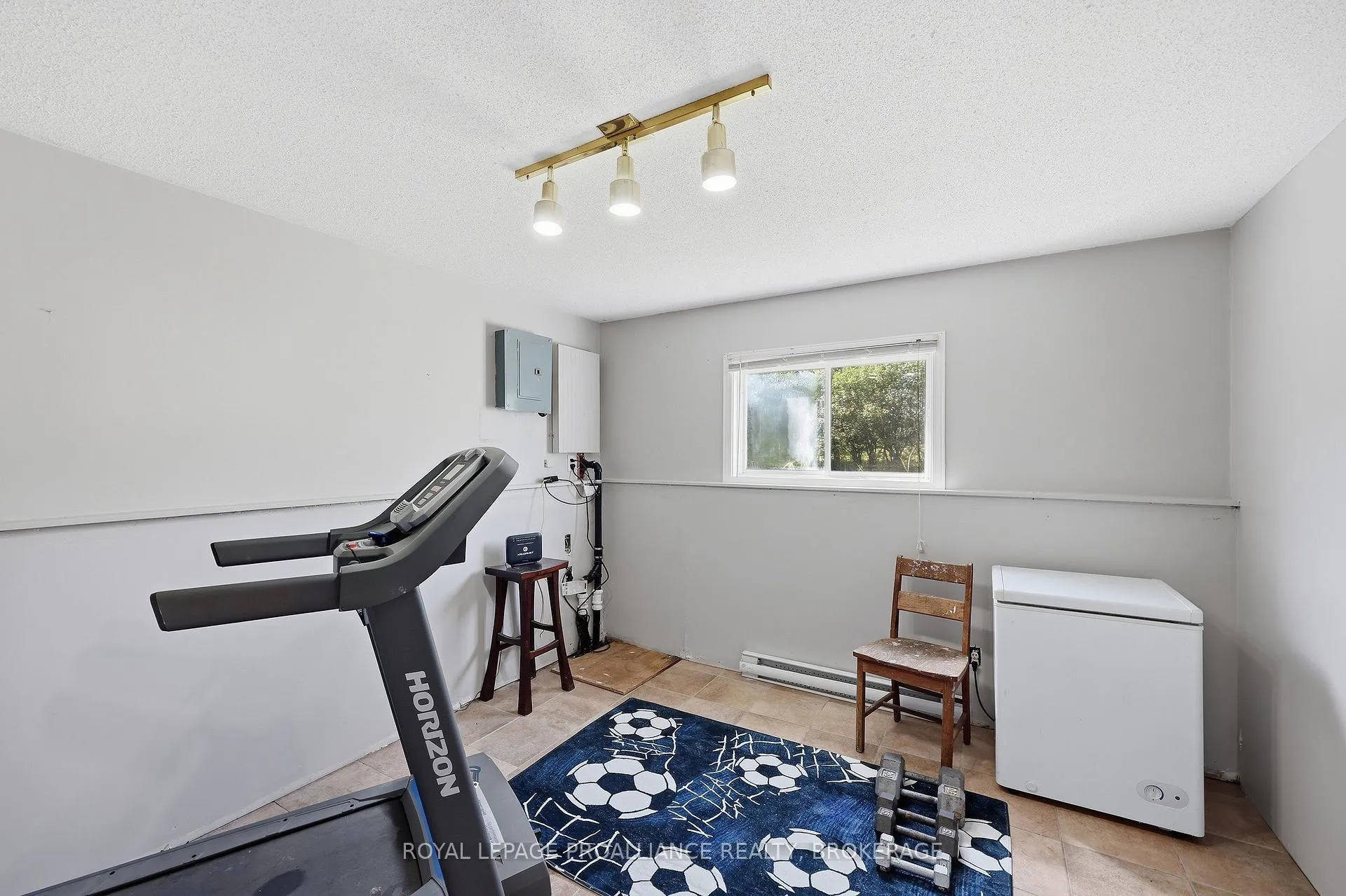 Photo 28 of 1963 Keeley Road, Frontenac, Frontenac South — HOMEH