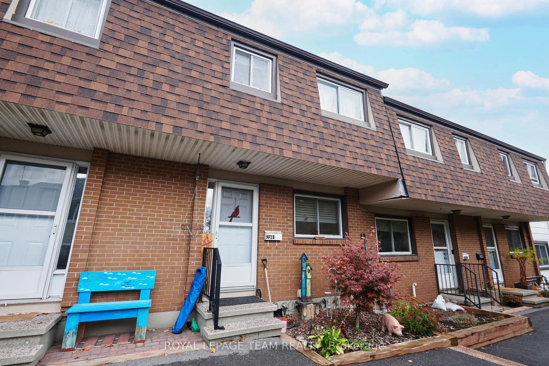Photo 1 of Unit B, 902 Elmsmere Road, Ottawa, Beacon Hill South — HOMEH