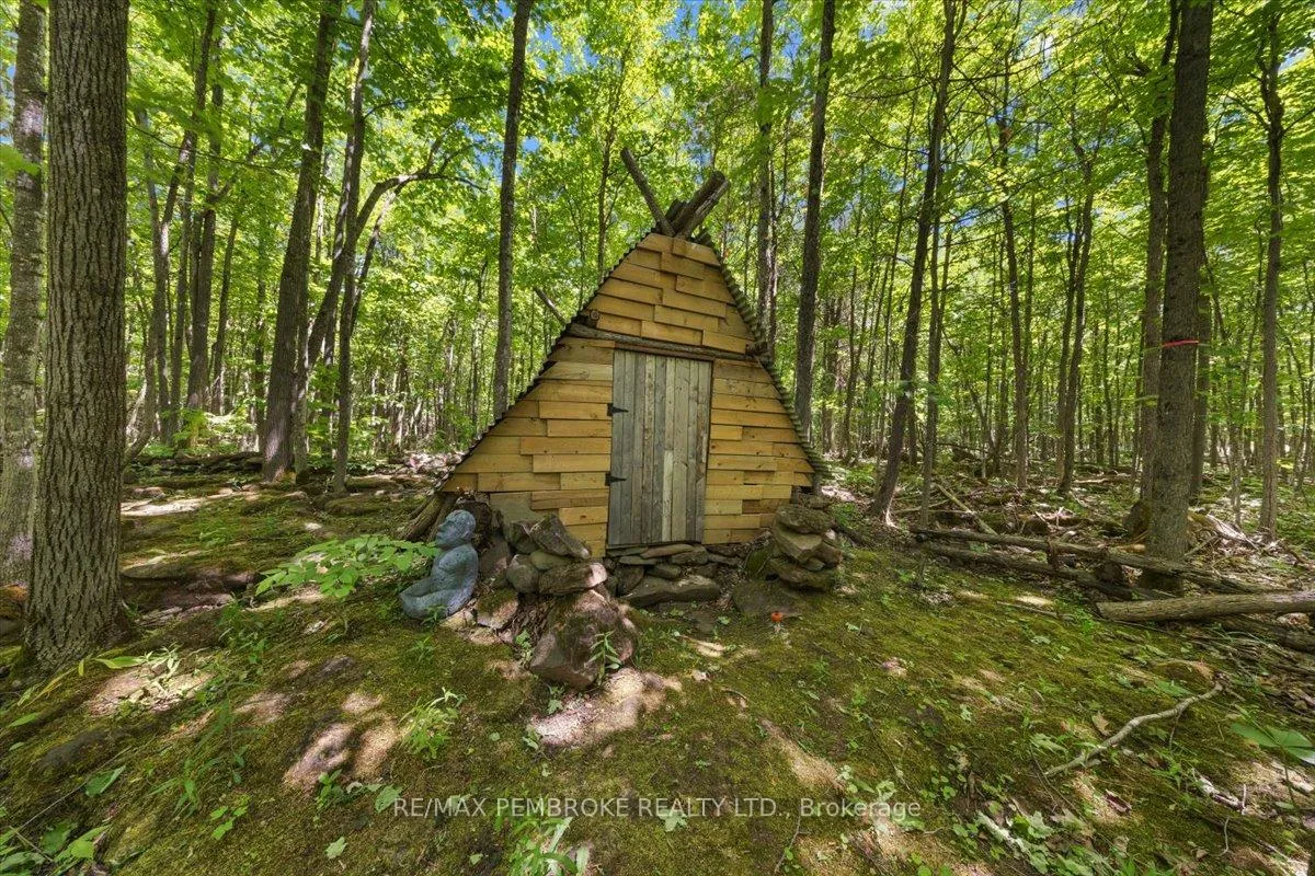 Photo 38 of 2511 10 Line, Beckwith, Beckwith Twp — HOMEH
