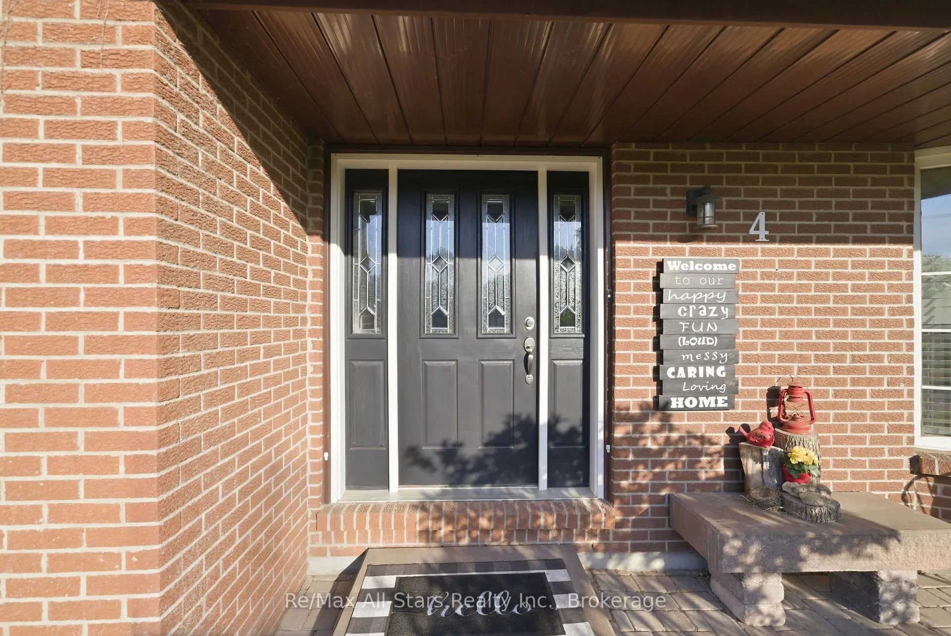 Photo 6 of 4 Circle Drive, Scugog, Port Perry — HOMEH