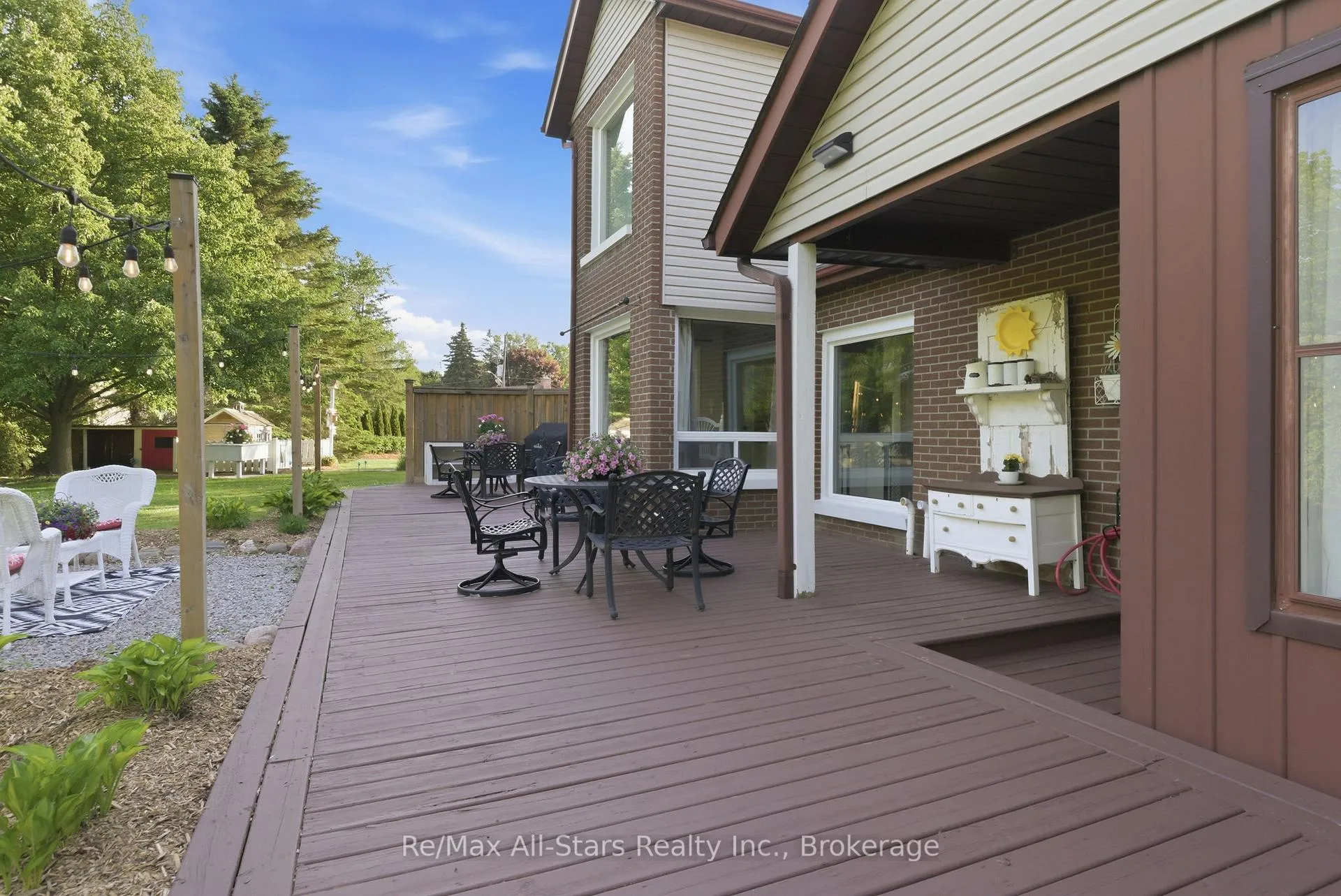 Photo 39 of 4 Circle Drive, Scugog, Port Perry — HOMEH