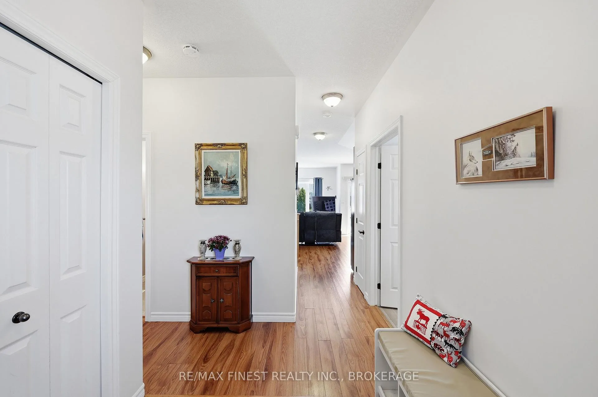 Photo 5 of 123 Connell Drive, Loyalist, Amherstview — HOMEH