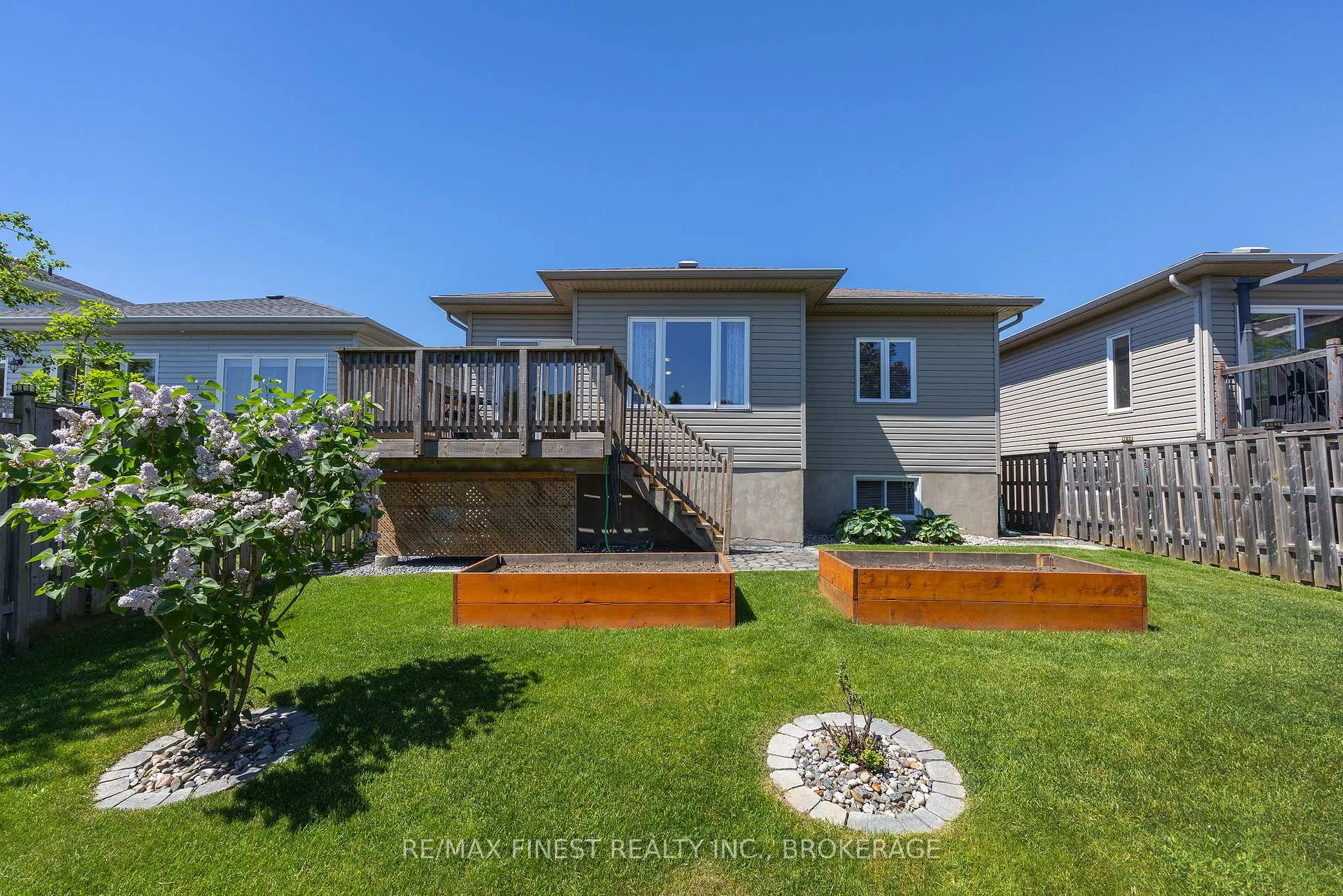 Photo 37 of 123 Connell Drive, Loyalist, Amherstview — HOMEH