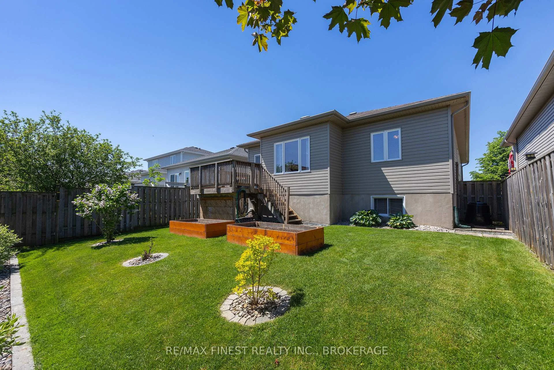 Photo 38 of 123 Connell Drive, Loyalist, Amherstview — HOMEH