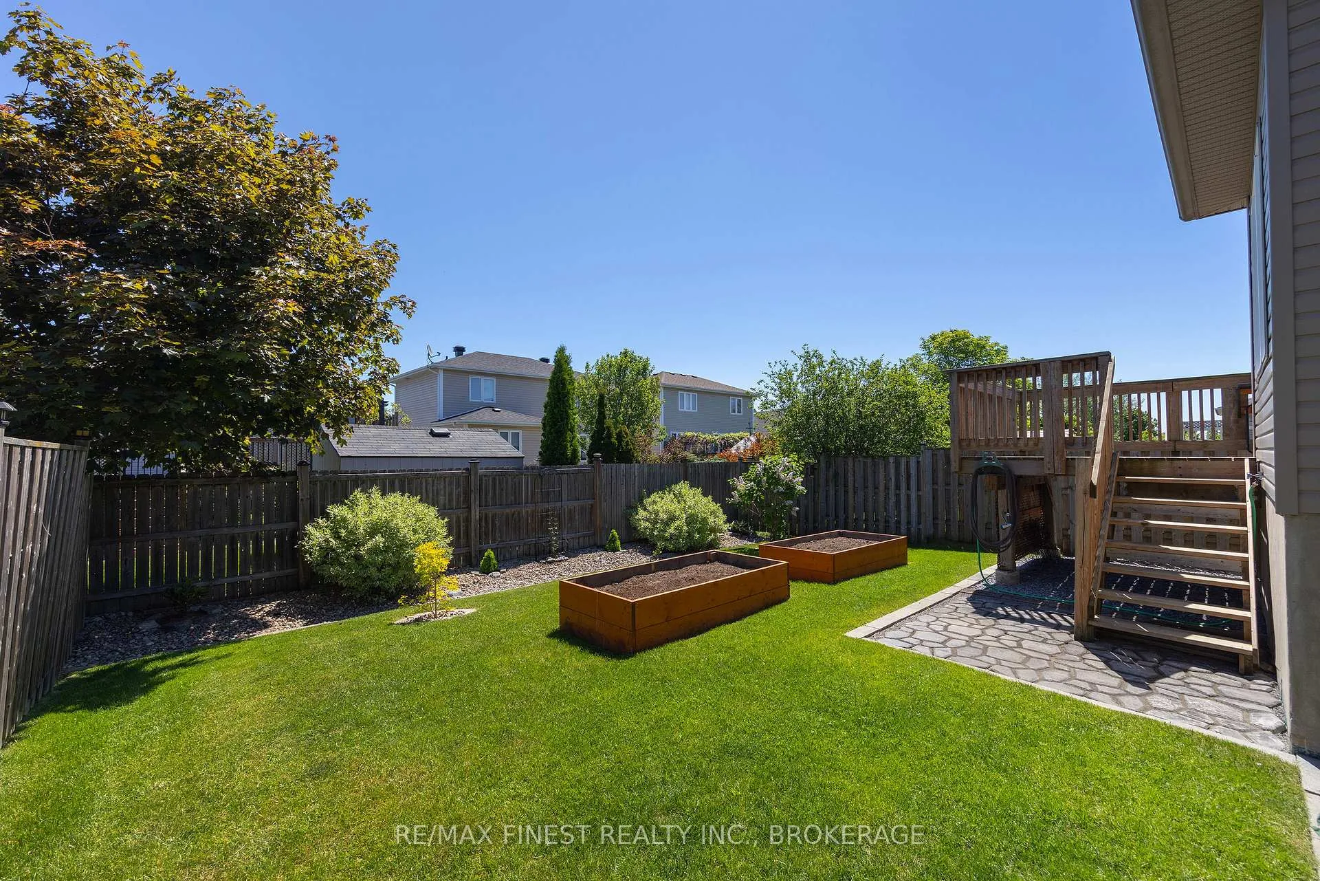 Photo 41 of 123 Connell Drive, Loyalist, Amherstview — HOMEH