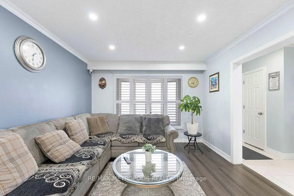 Photo 6 of 42 Gulliver Crescent, Brampton, Northgate — HOMEH
