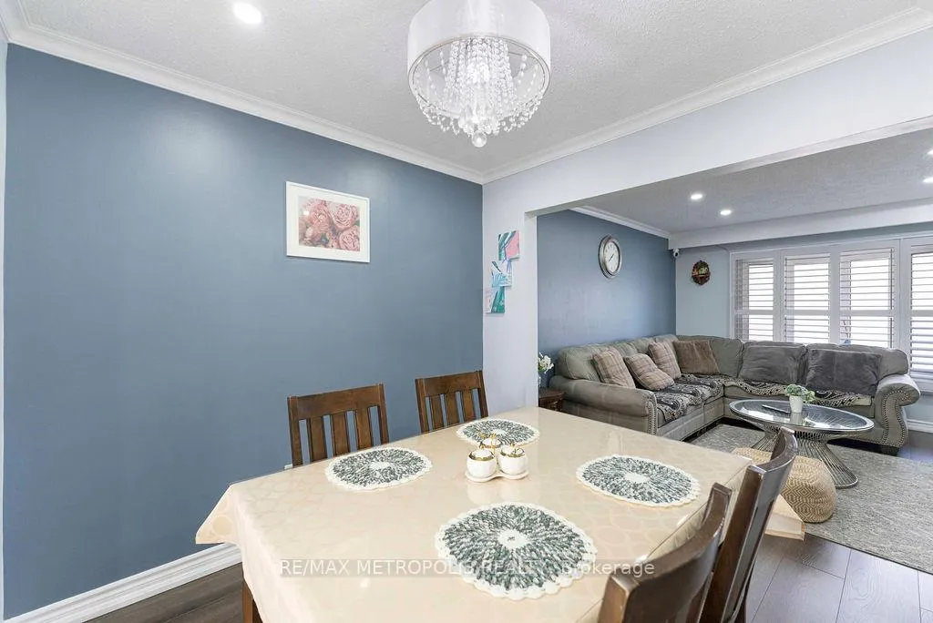 Photo 8 of 42 Gulliver Crescent, Brampton, Northgate — HOMEH