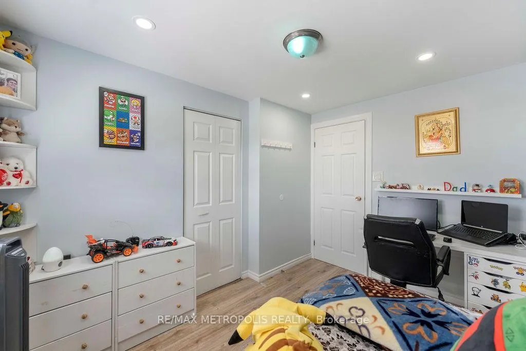 Photo 27 of 42 Gulliver Crescent, Brampton, Northgate — HOMEH