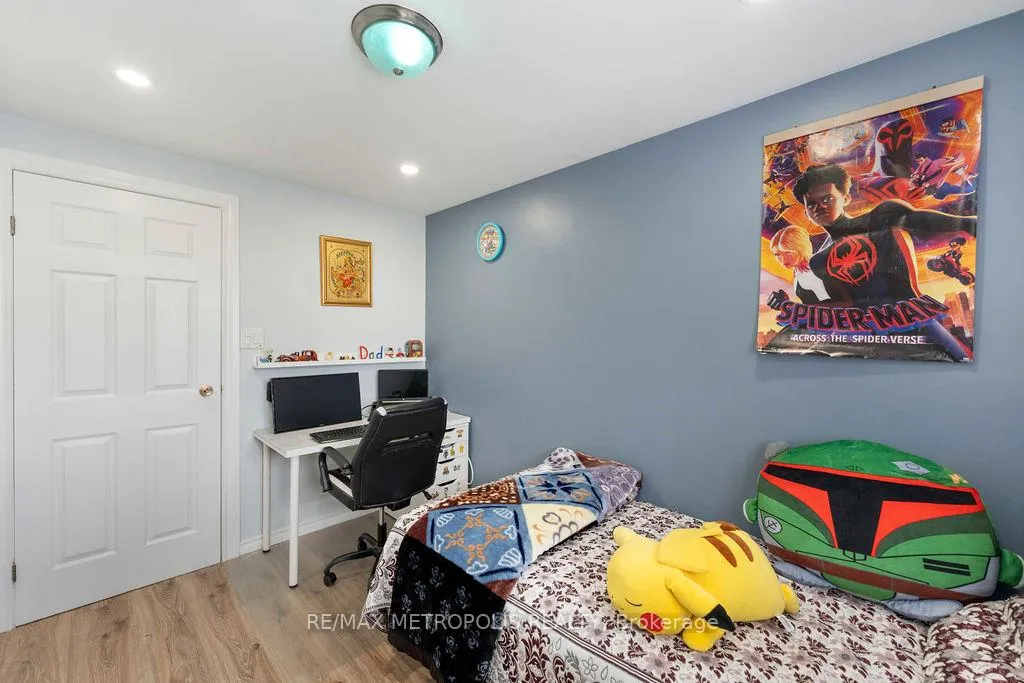 Photo 28 of 42 Gulliver Crescent, Brampton, Northgate — HOMEH