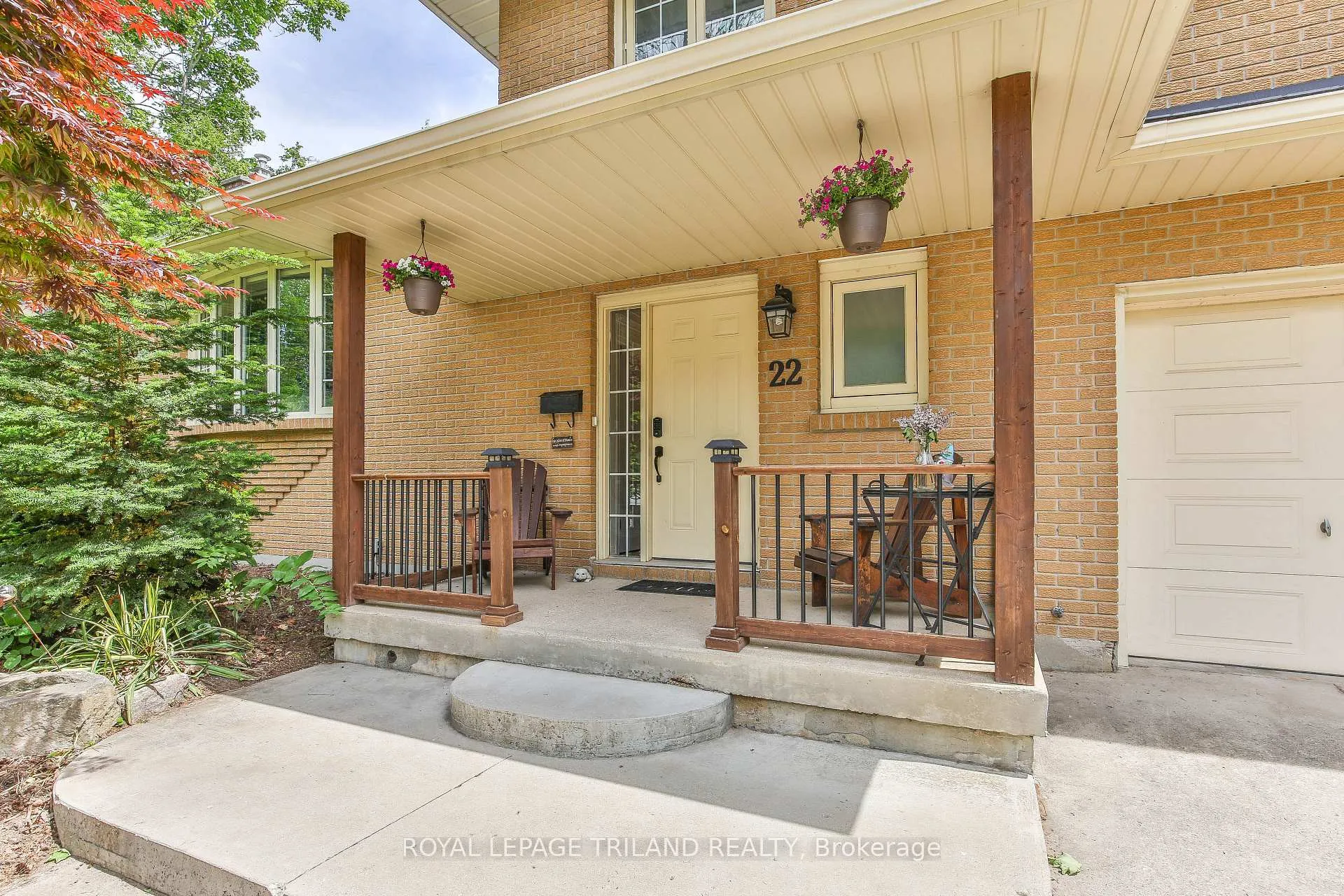 Photo 2 of 22 York Street, Middlesex Centre, Delaware Town — HOMEH