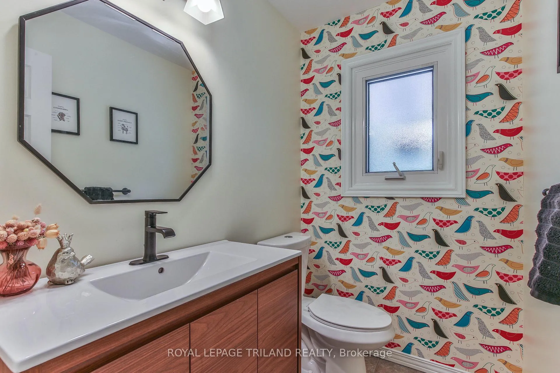 Photo 14 of 22 York Street, Middlesex Centre, Delaware Town — HOMEH