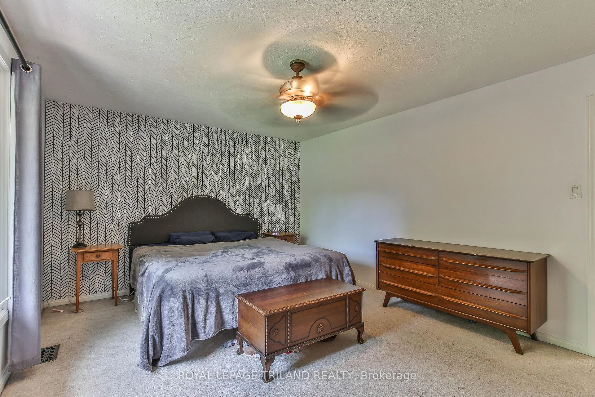Photo 15 of 22 York Street, Middlesex Centre, Delaware Town — HOMEH