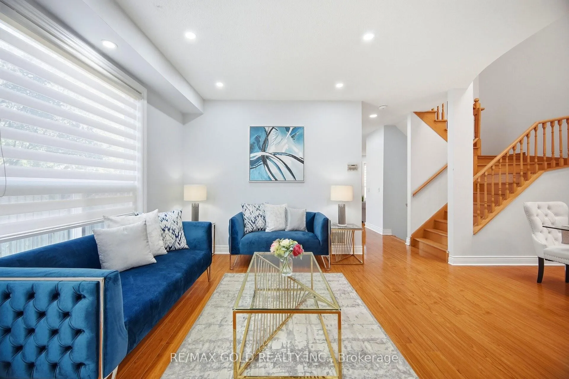 Photo 4 of 10 Inwood Place, Brampton, Sandringham-Wellington — HOMEH