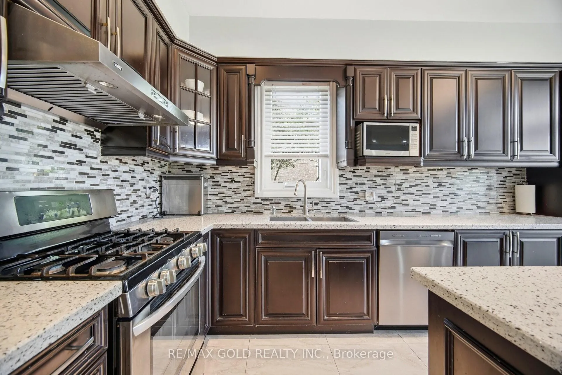 Photo 10 of 10 Inwood Place, Brampton, Sandringham-Wellington — HOMEH