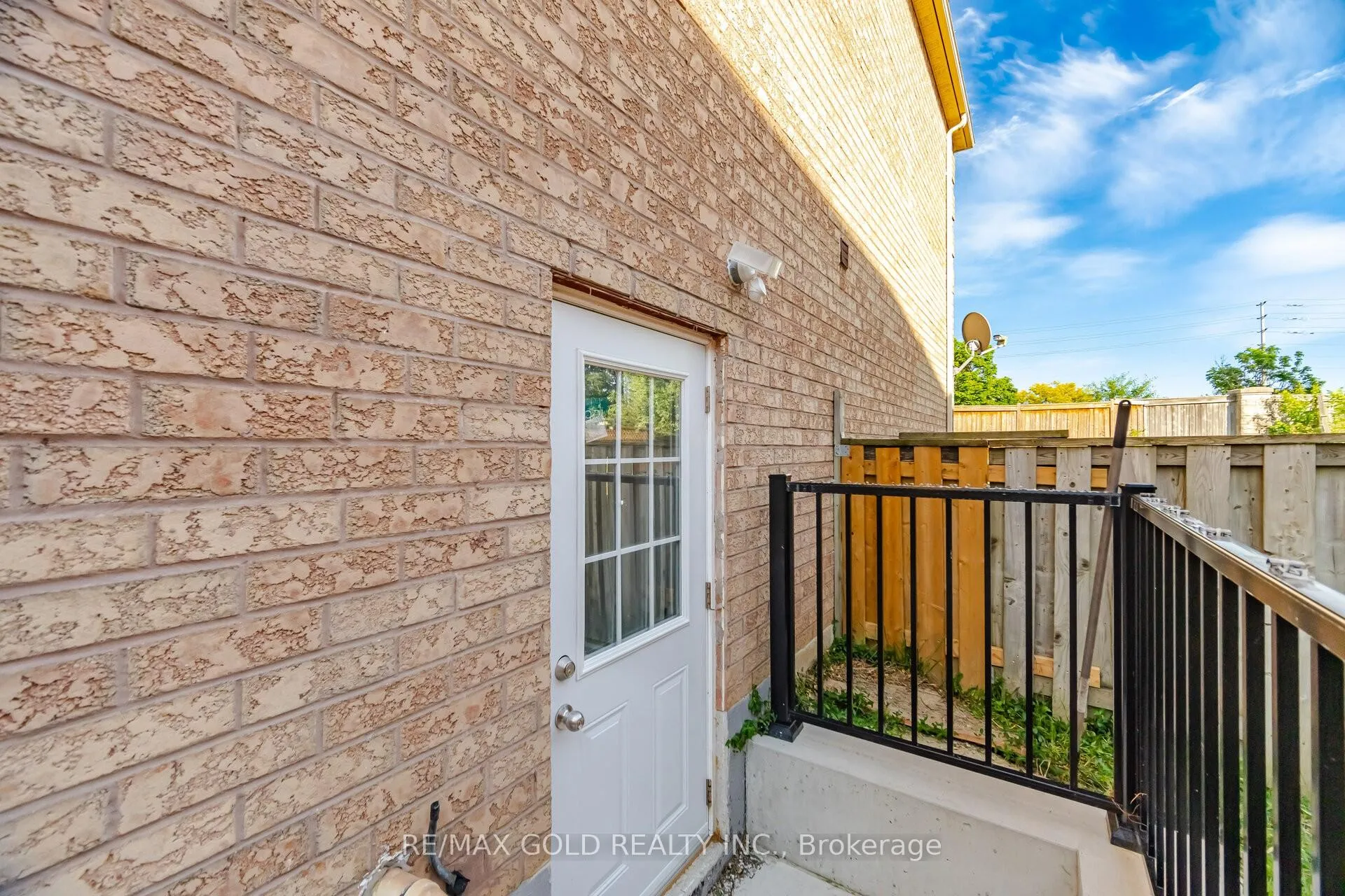 Photo 21 of 10 Inwood Place, Brampton, Sandringham-Wellington — HOMEH