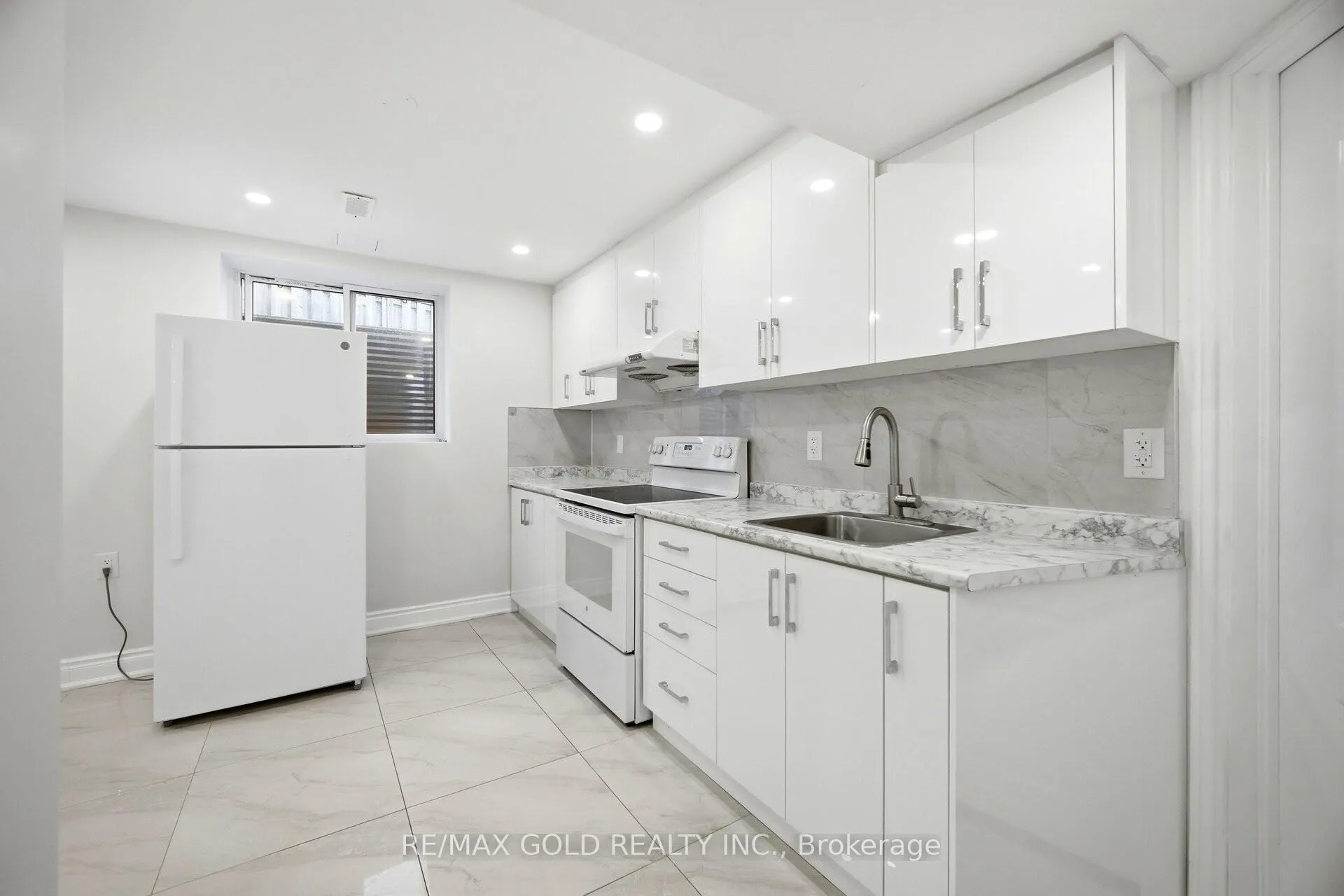 Photo 24 of 10 Inwood Place, Brampton, Sandringham-Wellington — HOMEH